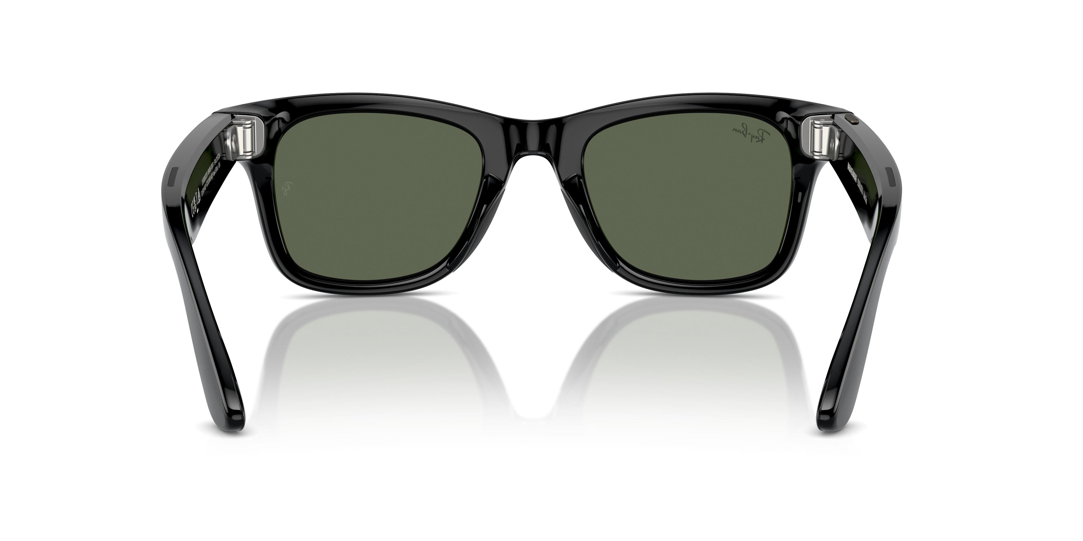 Ray-Ban Meta Wayfarer Smart Sunglasses RW4006 in Black/Green